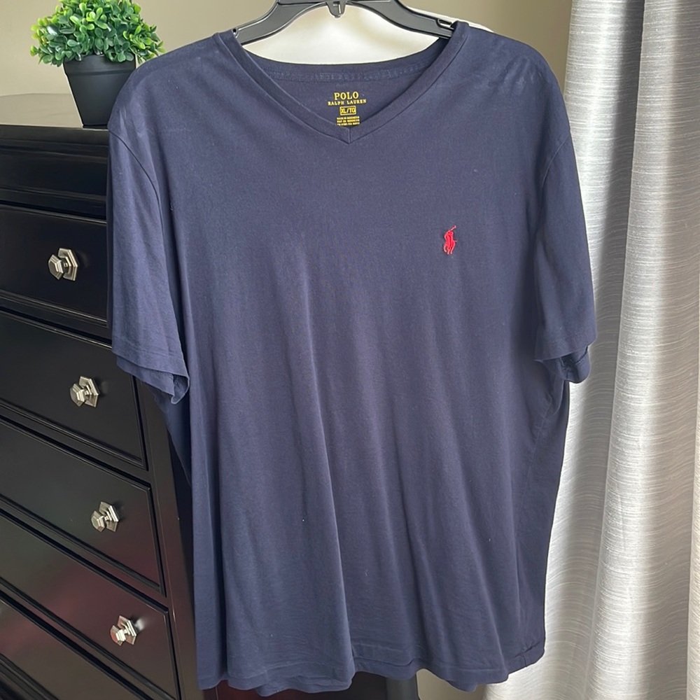 Polo Ralph Lauren V neck t-shirt size XL